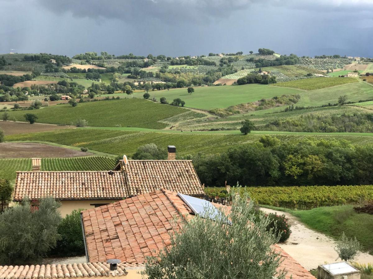 Genius Loci Country Inn Bevagna Esterno foto