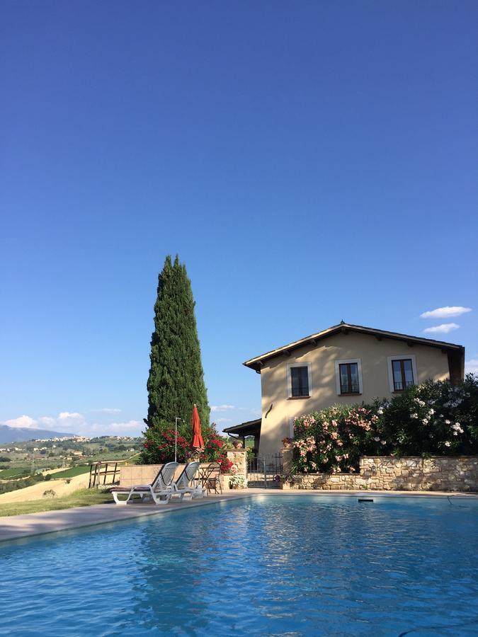 Genius Loci Country Inn Bevagna Esterno foto