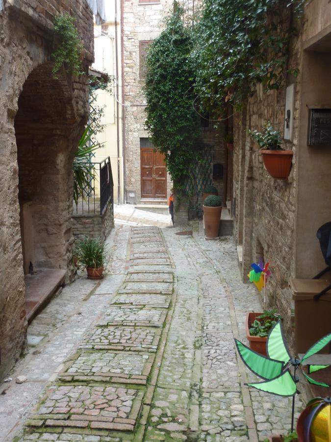 Genius Loci Country Inn Bevagna Esterno foto