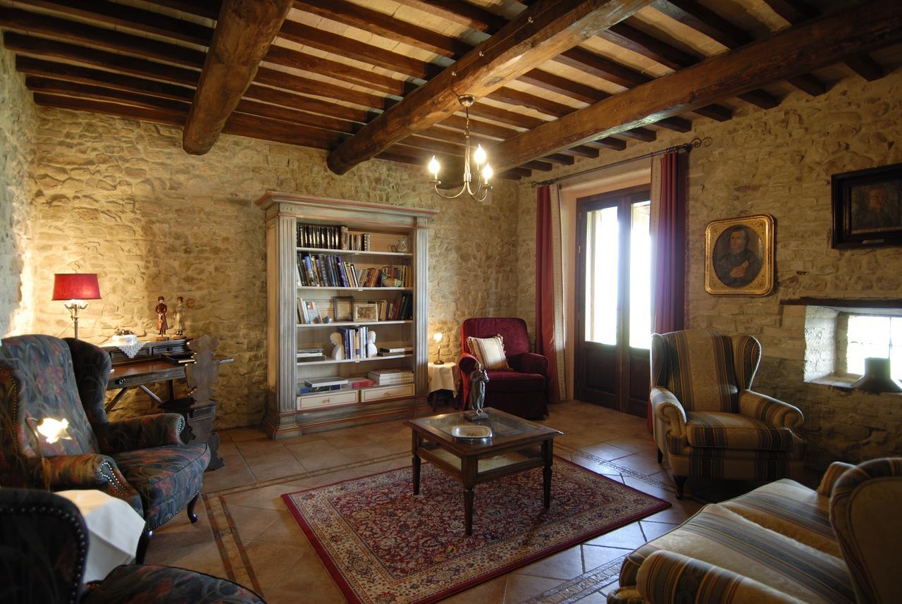 Genius Loci Country Inn Bevagna Esterno foto